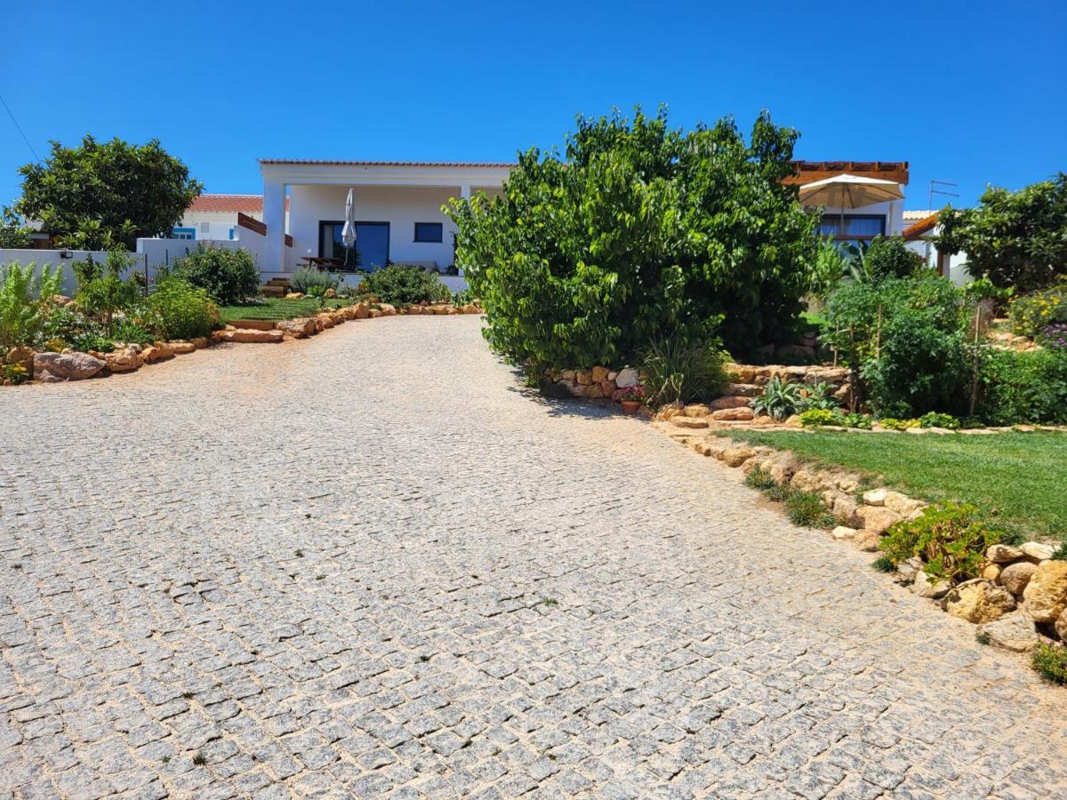 וילה דו ביספו Casa Monte Salema מראה חיצוני תמונה
